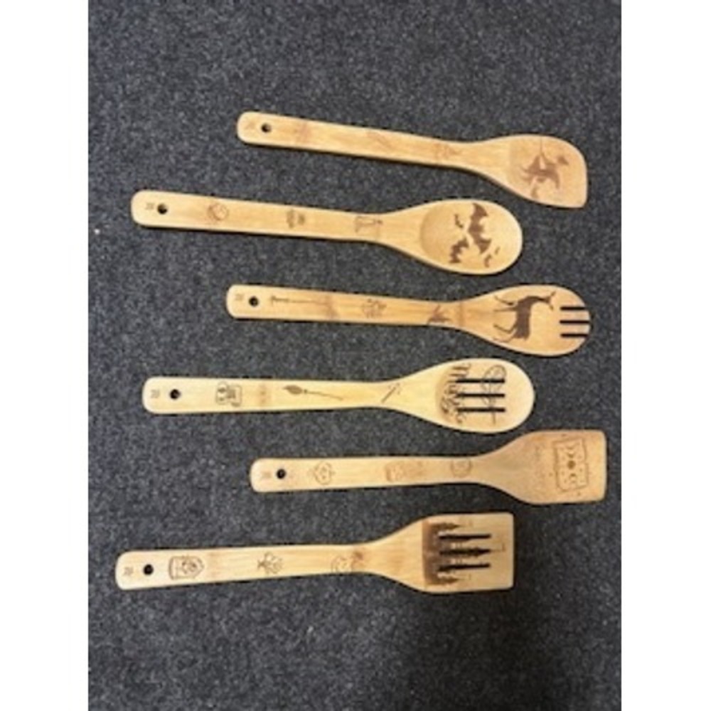 Riviera Bamboo Utensils Set Halloween Witch Bat Spooky Kitchen Cooking Serving - Picture 4 of 8